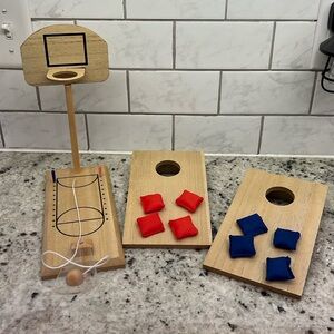 Horizon Tabletop Game Set - Basketball and Cornhole